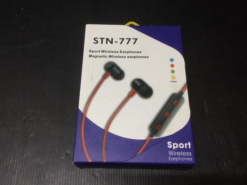 STN-777無線耳機藍牙4.2支持音量調節來電抑制語音操作