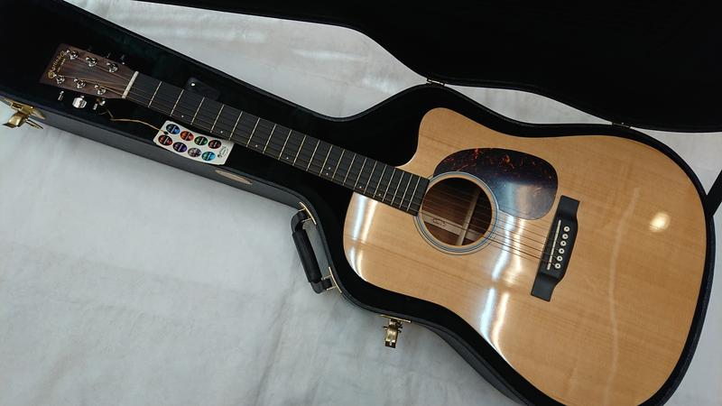 【心田樂器】MARTIN DCP A4 全單板電木吉他 美廠 附原廠硬盒
