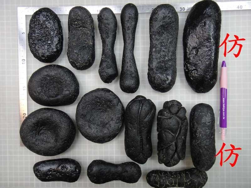 §能量礦石§ 假的泰國隕石 Tektite 黑隕石 雷公墨 初步外觀辨視-1
