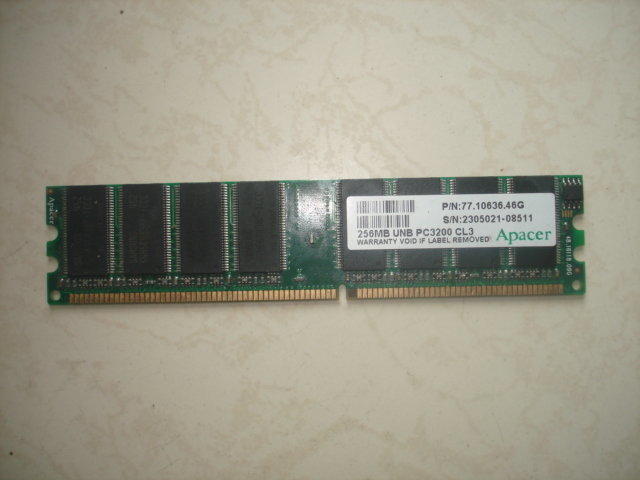 Apacer UNB 256MB PC3200 CL3