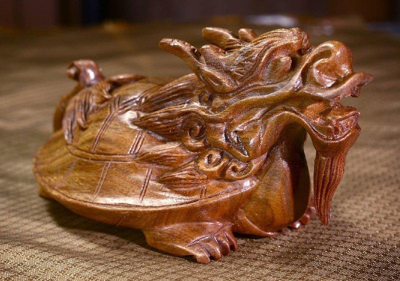 藝品【和義沉香】《編號XW1》巴西珍貴木材綠檀木精工雕刻 萬壽之王龍龜