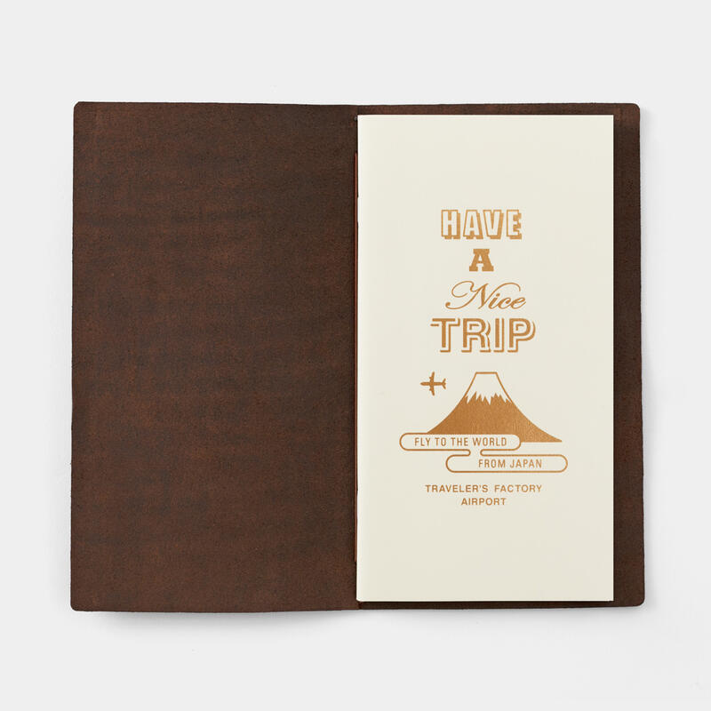 【缺貨中】Traveler's Notebook TN 旅人筆記本 成田機場 限定版 標準尺寸 本體 茶色 00724