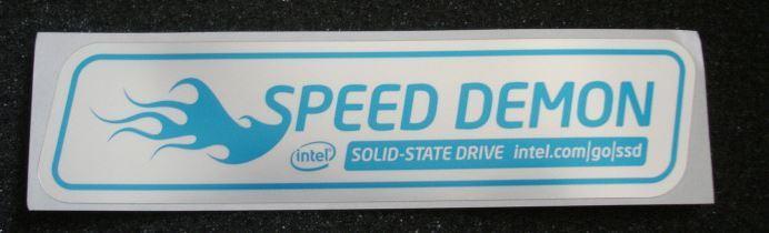 【歡迎 賣場多項合併寄件】【全新 / 貼紙】Intel SSD原廠固態硬碟貼紙 (約13*3.2cm)