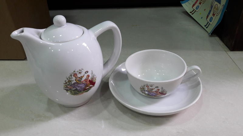 茶壺 + 茶杯 + 盤子