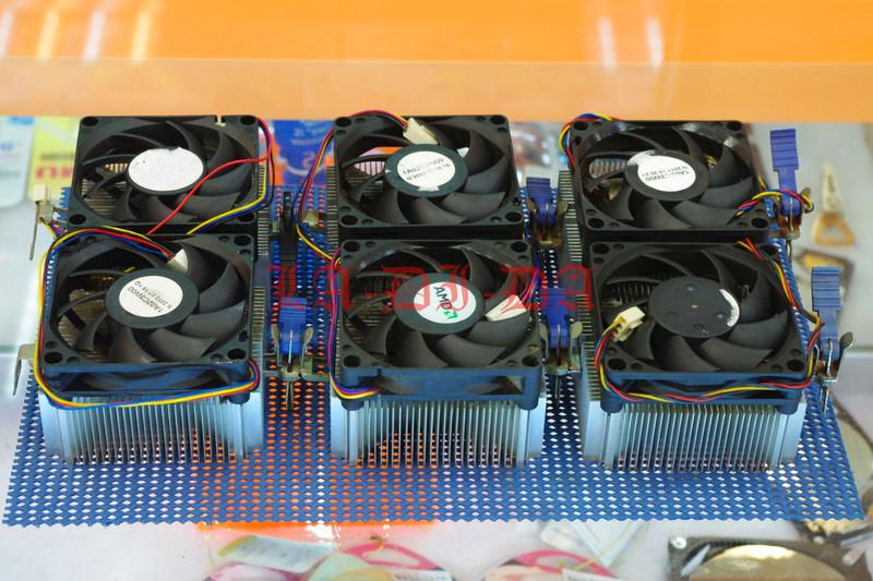 ◣LA.DI.DA◢ 二手良品 AMD原廠 CPU散熱座/風扇 鋁底 AM2 AM3適用 4Pin可控制轉速