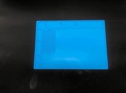 藍色隔熱墊/藍色耐熱墊/工作台耐熱墊(帶格子)