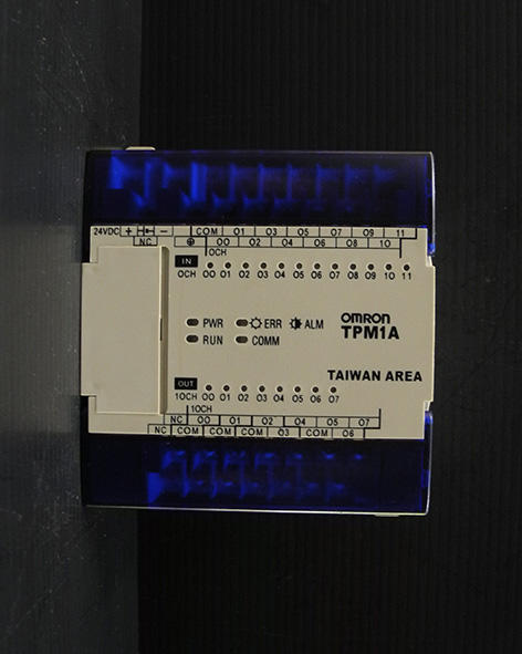 OMRON TPM1A-20CDT-D 電晶體輸出 - [ R105 ]