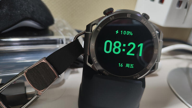 W & Q 非凡大師 X5 PRO MAX,2023年款智慧手錶,金屬工藝質感,可連錶盤最好的 Wearfit Pro | 露天市集 | 全台 ...