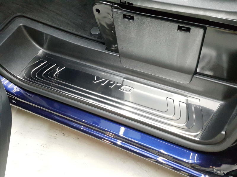 Mercedes-Benz Vito字樣 W447 賓士 德國原裝進口 不鏽鋼門內踏板 3片式 VITO字樣