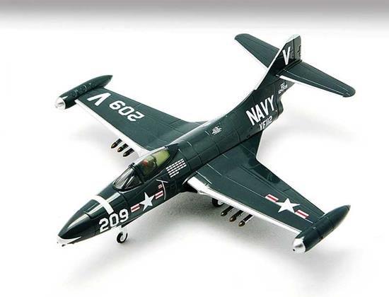 《模王 線上週年慶》F9F~冷戰美軍飛機~1/72合金完成品~falcon出品 721004