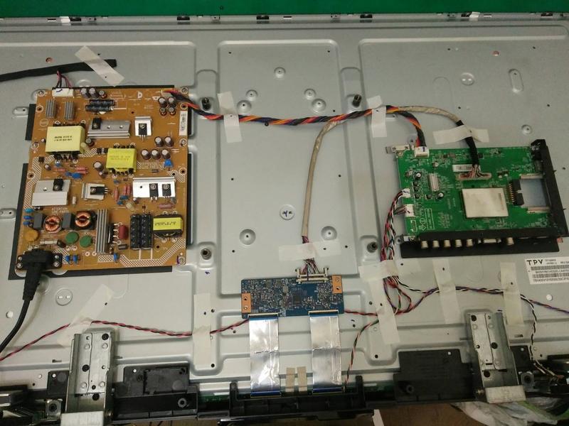 東芝 43P2550VS 面板壞整台當零件機賣