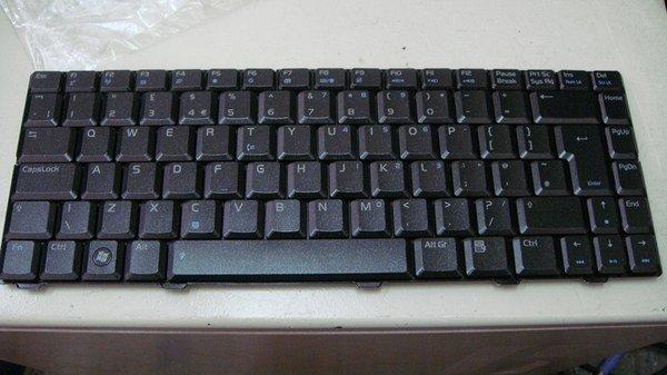 筆電鍵盤換新維修~全新ASUS ASUS V1 V1J V1S V2 VX2 VX3 系列英文鍵盤(黑色)