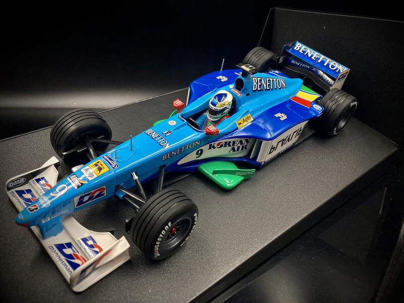 Minichamps 1/18 Benetton B199 Showcar Fisichella - F1 1999 - Occasion (mauvaise Boîte)
