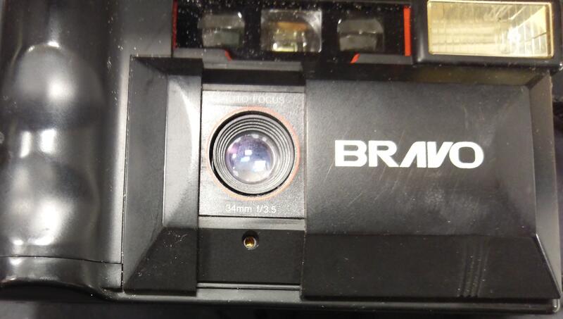 二手市面稀少復古BRAVO CXD 5相機底片相機(上電無反應當收藏/裝飾品)