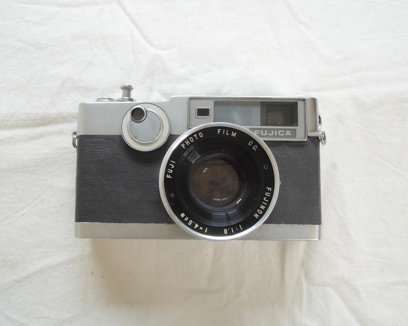 FUJICA V2  少見的 古董底片相機