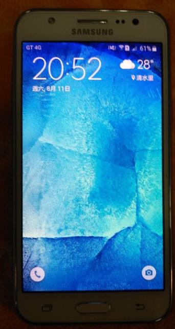 Samsung 三星Galaxy J5 SM-J5007 (2015)(白色) (含運) NTD3,000(暫時下架)