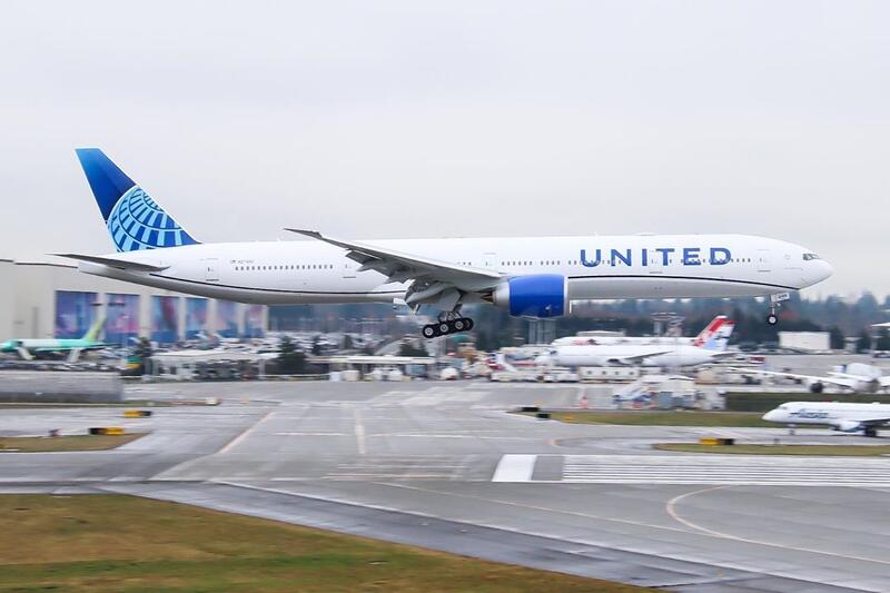鐵鳥俱樂部 GeminiJets 1/200 聯合航空 United Airlines 777-300ER N2749U