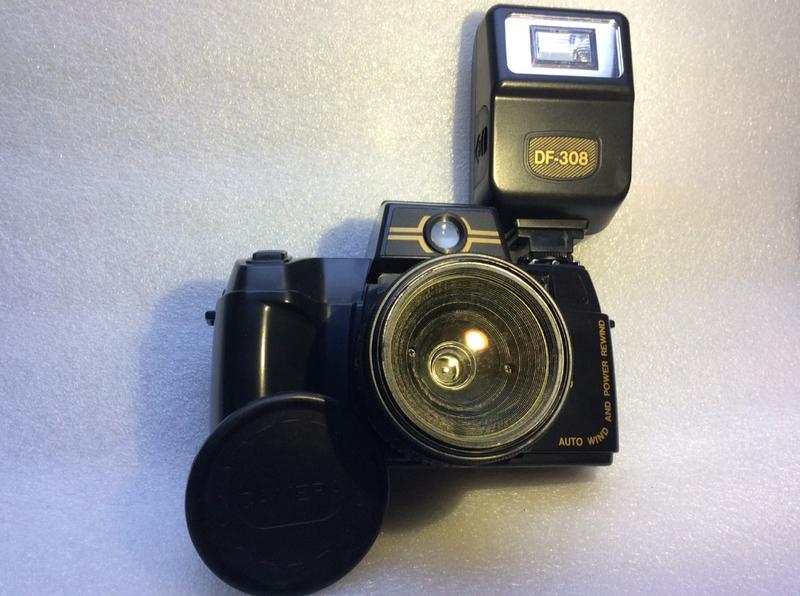 Lexus 古董相機