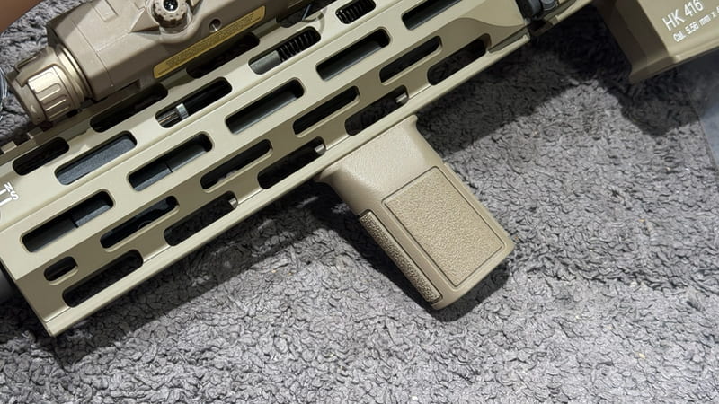 *現貨屋*B5風格 MLOK 前握把 阻手 M-LOK 生存遊戲 | 露天市集 | 全台最大的網路購物市集