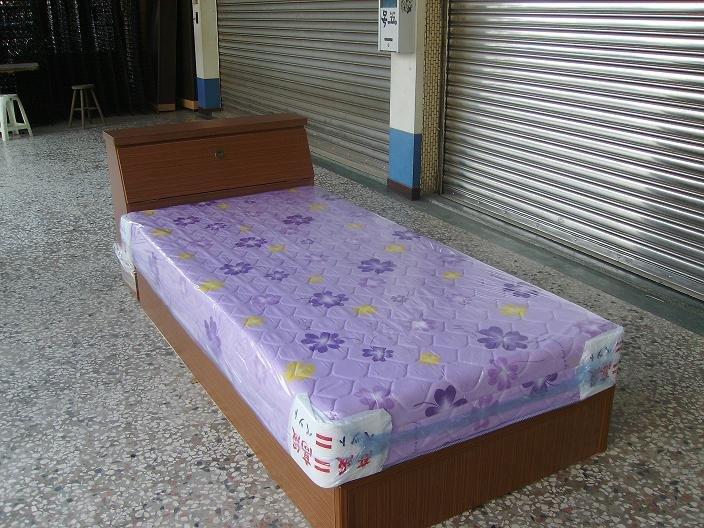 3尺單人床組特價優惠中~床墊+床頭箱+床台~一次購足