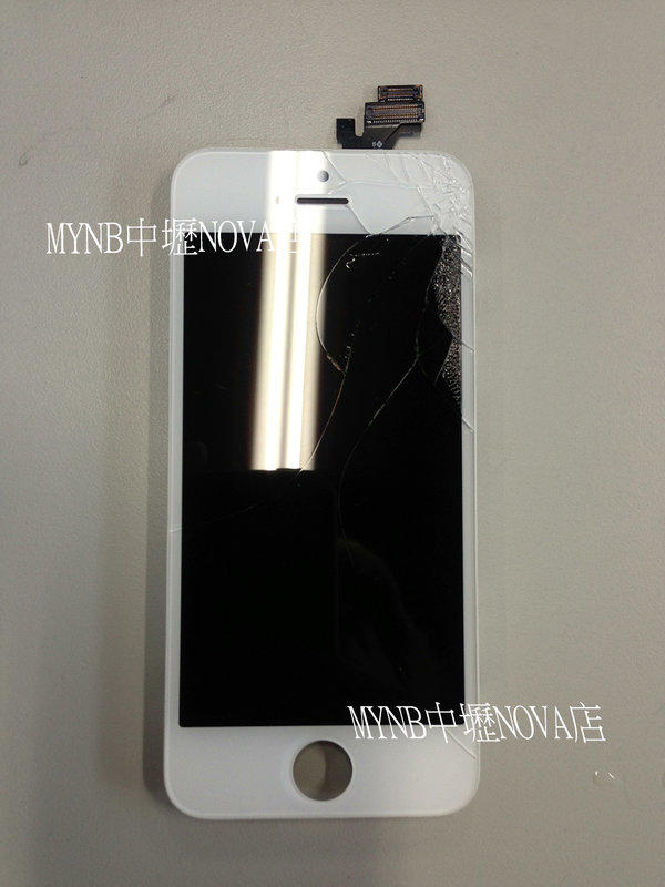 [MYNB-台北光華] IPhone5 IPHONE5s  液晶 面板 破裂更換