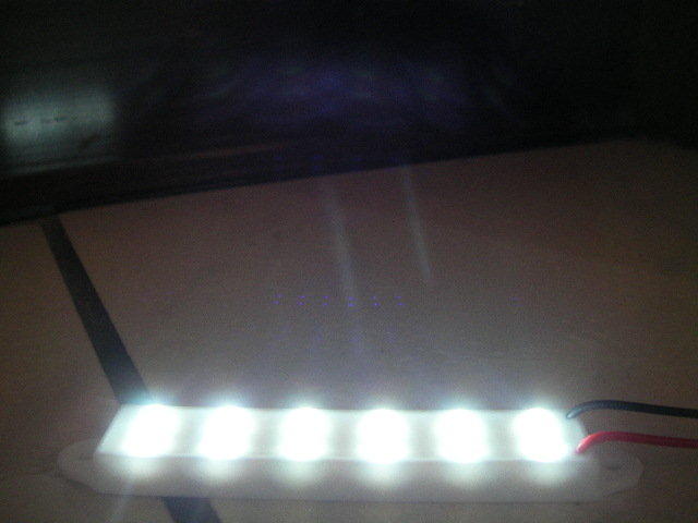 【晶晶旺企業社】薄型高亮度12燈大晶白光草帽LED-防水型-12V或24V