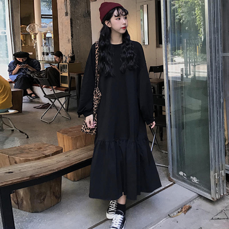 秋季韓版流行裙子寬鬆顯瘦復古下擺荷葉邊裙長袖黑色連身裙洋裝