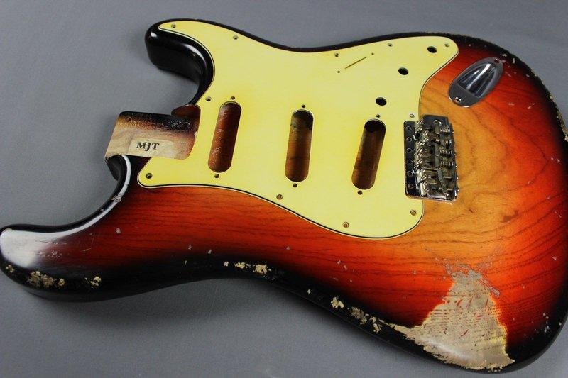 超美品！特級1-piece MJT Fender Stratocaster吉他琴身