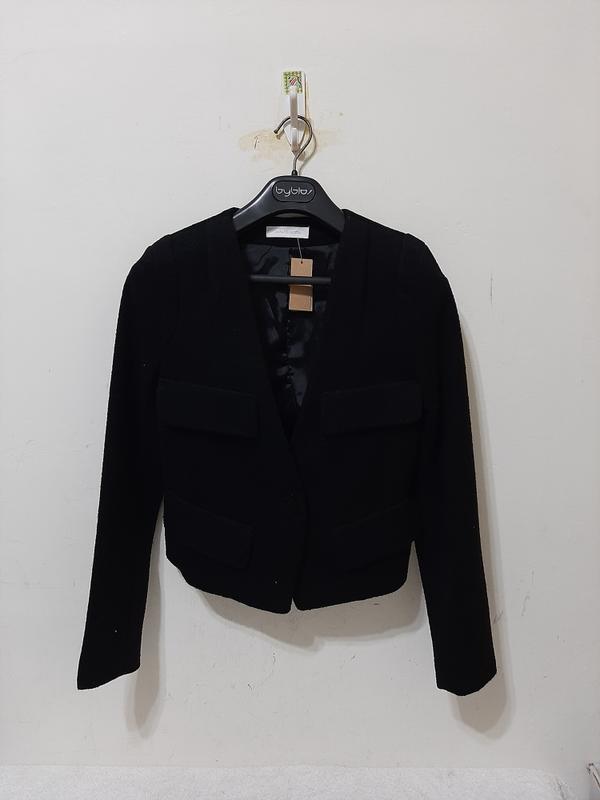 全新 ~ 上班族的最愛 日本製品牌 AS/TO COLLECTION 毛衣 黑色 短西裝外套