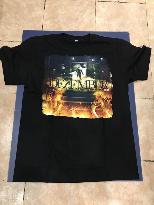 【搖滾帝國】DEZEMBER T恤 短袖 L號 (穿XL的也合身)