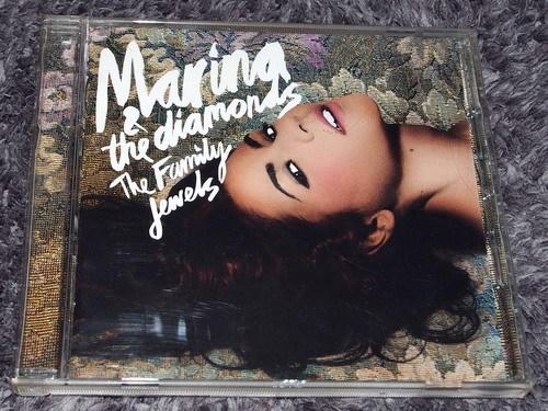 Marina and the Diamonds瑪琳娜鑽石 -  The Family Jewels (進口版)