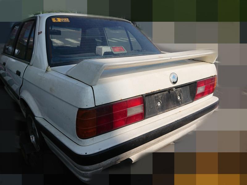 (已售出) BMW E30尾翼，漆面不佳，台中自取1500，限面交