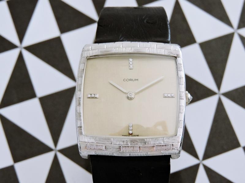 瑞士真品 正18K金 白K金 崑崙 CORUM 經典酒桶型樹皮紋手上鍊機械真鑽古董錶
