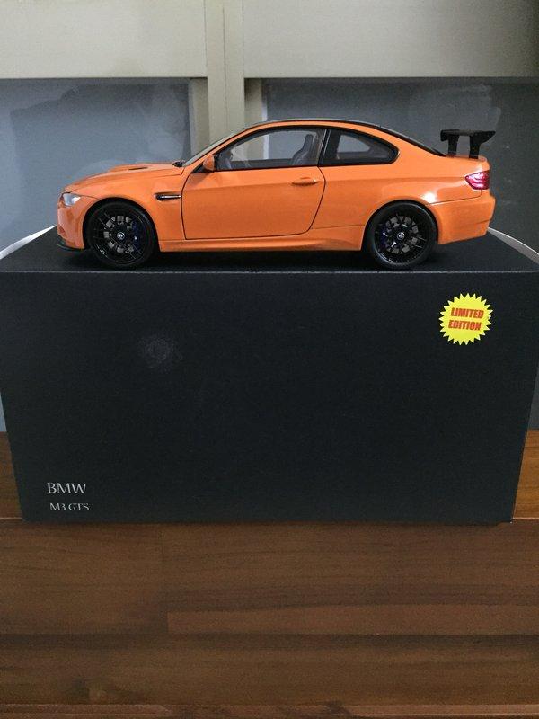 BMW E92 M3 GTS 京商 ミニカー 1/18 綺麗 【年中無休】 8568円