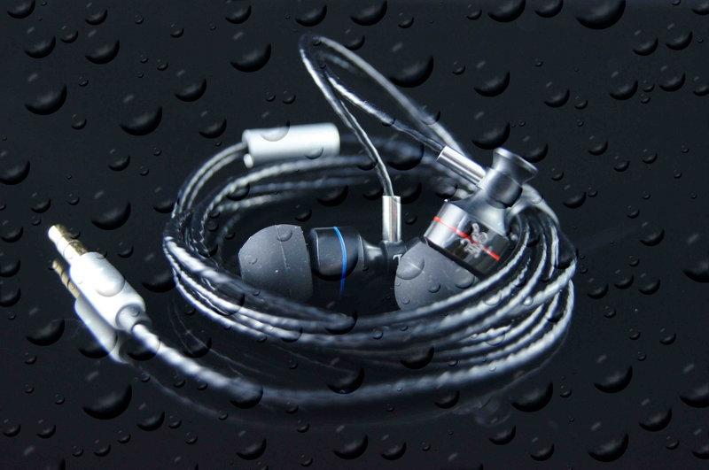 IE80頂級原廠動圈單體/魔聲小號造型/入耳式