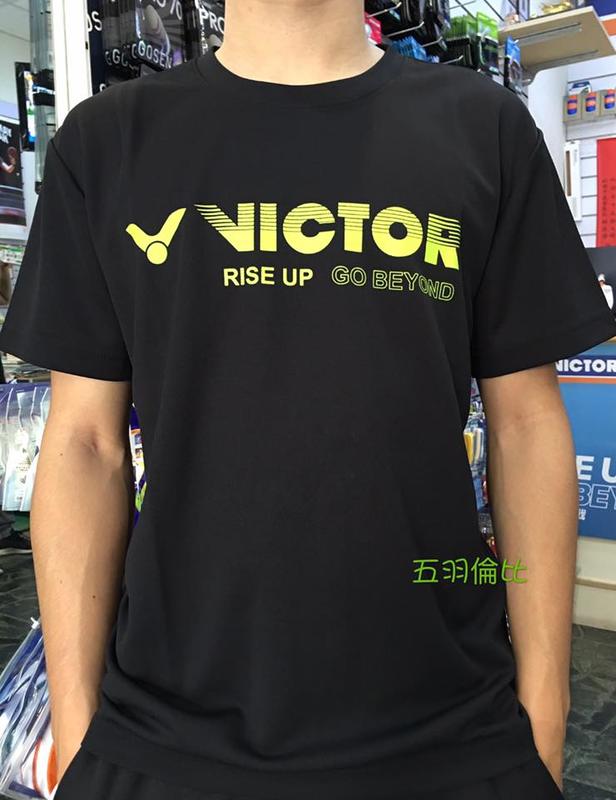 【五羽倫比】 VICTOR 羽球衣 勝利 T-10802C 黑 勝利印花T-Shirt T-10802 勝利二件免運
