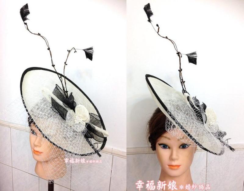 高雅米白黑花朵搭配羽毛新娘寬邊造型飛碟帽 禮帽 婚紗飾品 走秀 現貨