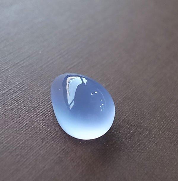 ☆采鑫天然寶石☆ * 清泉 * 珠寶級藍紫玉髓裸石~水滴 ~10.7ct