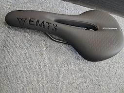 (動力方程式單車) VIVIVIMAX EMT3，新款人體工學舒適坐墊, 黑