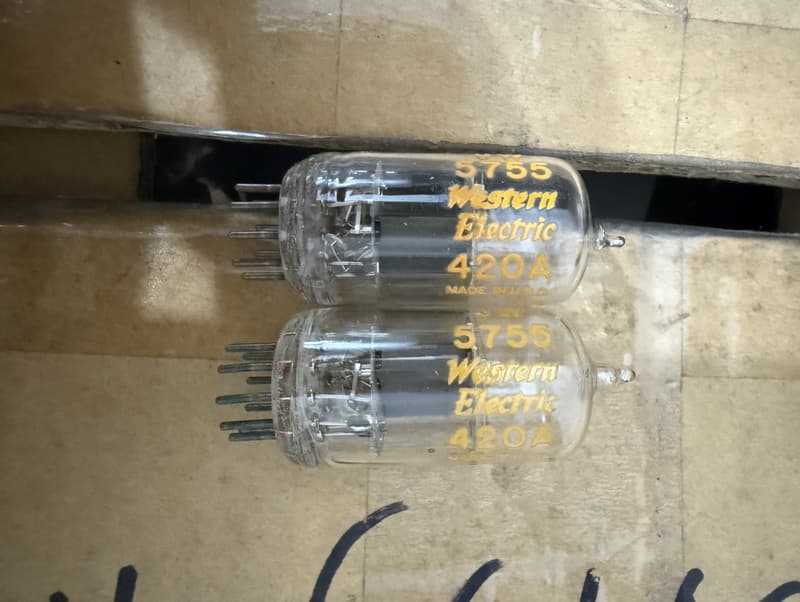 愛樂人]WE Western Electric 5755/420A 光頭有字版含轉接座直上 12AX7 ㄧ對 真空管 | 露天市集 | 全台最 ...