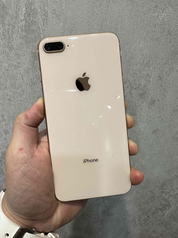 iPhone8 Plus 64G 金色可當工作機娛樂機只要4000 !!! | 露天市集| 全台