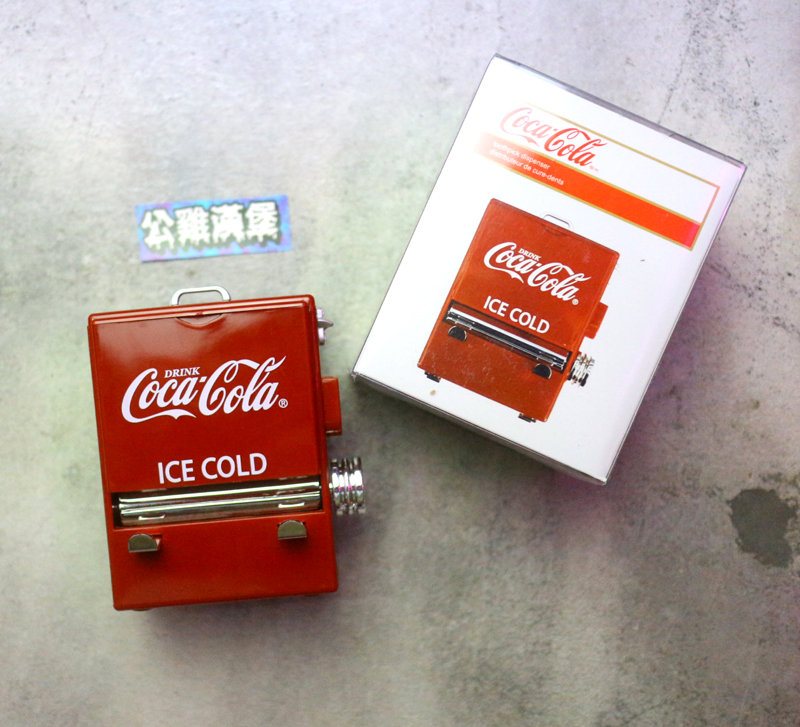 「Coke 可口可樂 牙籤盒 擺飾 10x7x5cm @公雞漢堡」
