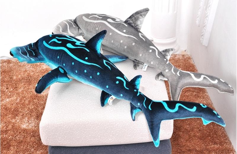 【那間模型】大型1公尺 錘頭鯊 鯊魚 雙髻鯊 絨毛玩具 娃娃 抱枕 模型 海洋生物 魚類 公仔 寵物