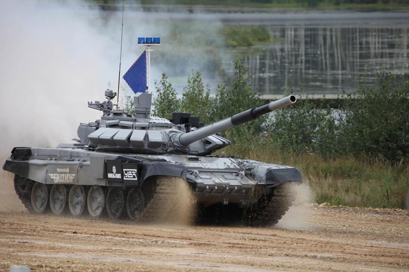 [威逸模型] 小號手 1/35 俄羅斯 T-72B3M 坦克 09510