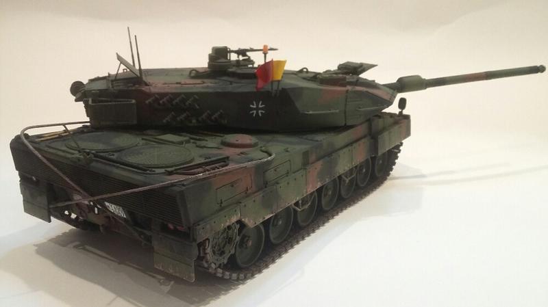 1/35德國豹2A6主力戰車完成品