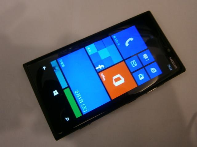 全新手機 nokia lumia 920 windows 8系統 32GB 4G lte line 附盒裝 或零件拆賣