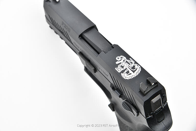 RST 紅星 - WE P320 M18 瓦斯手槍 美國海軍陸戰隊 刻字 黑色 ... 26004-WEP320M18