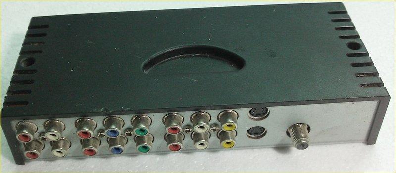 電視 TUNER 視訊盒+影音 AV 視訊盒(LM-32U1、三洋SMT-32LC1、宏基 AT3201W)