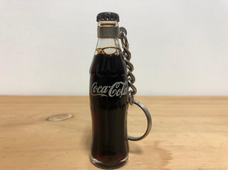 「可藏樂趣」可口可樂鑰匙圈 曲線瓶 玻璃瓶 液體