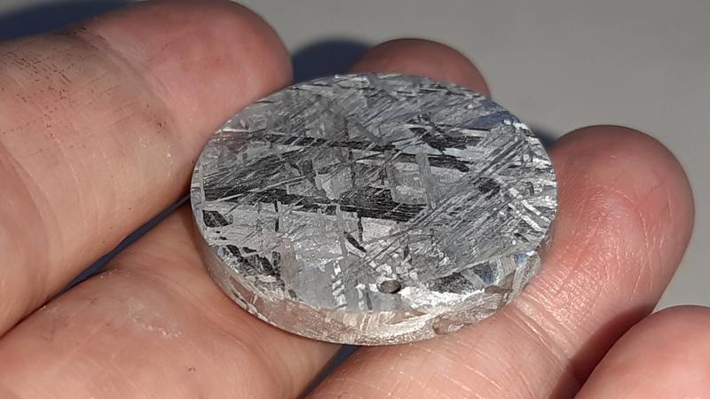 鎳鐵隕石圓盤墜gibeon天鐵圓盤墜直徑30MM厚4MM22.6克